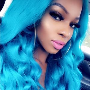 Meet your Posher, Jricka